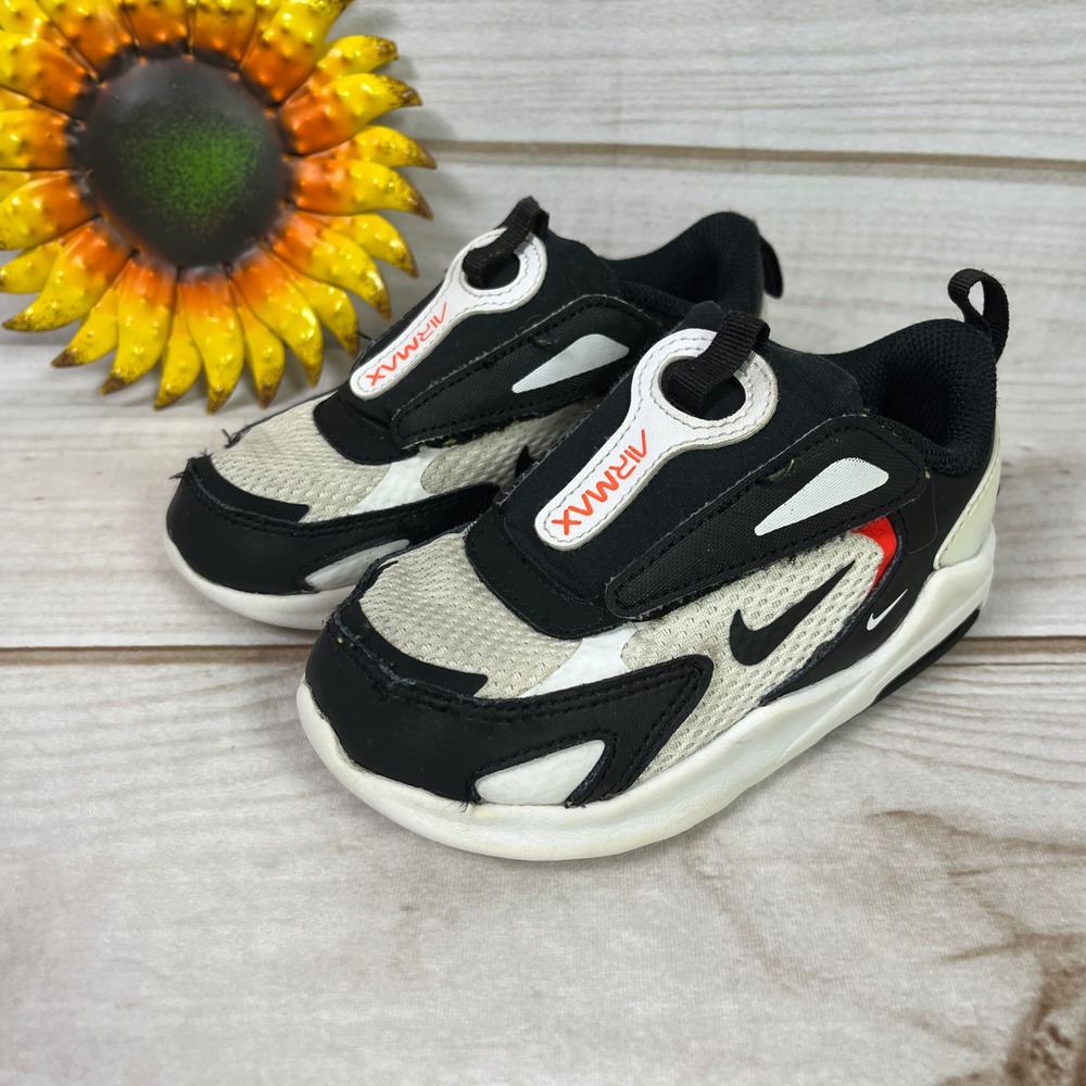 Nike Air Max Toddler Shoes Black White Size 10C